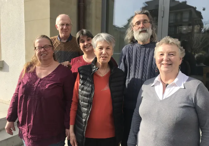 Le conseil du Service Santé et Solidarité de l'EERV. De g. à d. et de haut en bas: Dominique Troilo, Anne-Sylvie Martin, Alain Félix, Liliane Rudaz, Catherine Depierraz, Françoise Subilia. © DR / CA