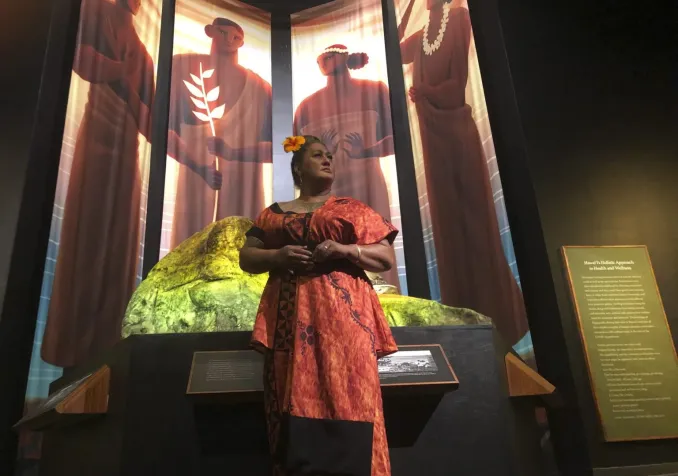 La non-binarité est au cœur de l’histoire de l’archipel, entre célébration et censure politique. RNS