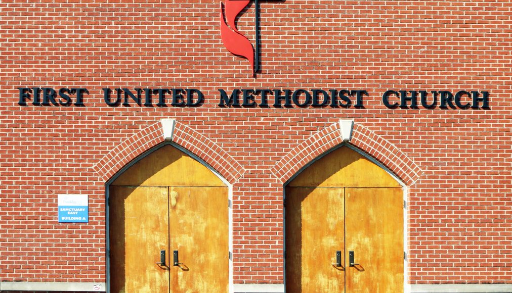 Entrée d&#039;une église méthodiste de Franklin dans le Tennessee / ©iStock / TennesseePhotographer