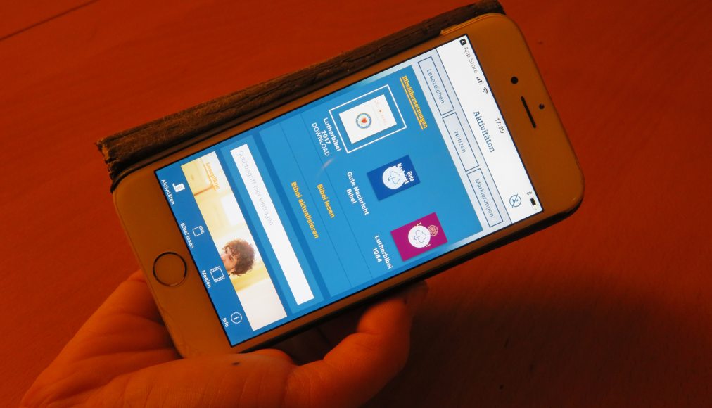 Lire la Bible en version numérique sur l'application Die-Bible.de