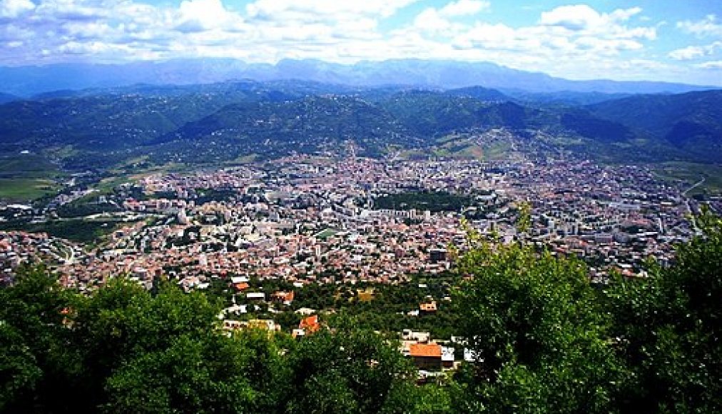 Ville de Tizi Ouzou en Kabylie, où l&#039;église de Boudjima a été fermée. / ©Wikimedia Commons/CC BY-SA 3.0/Hedia Aid