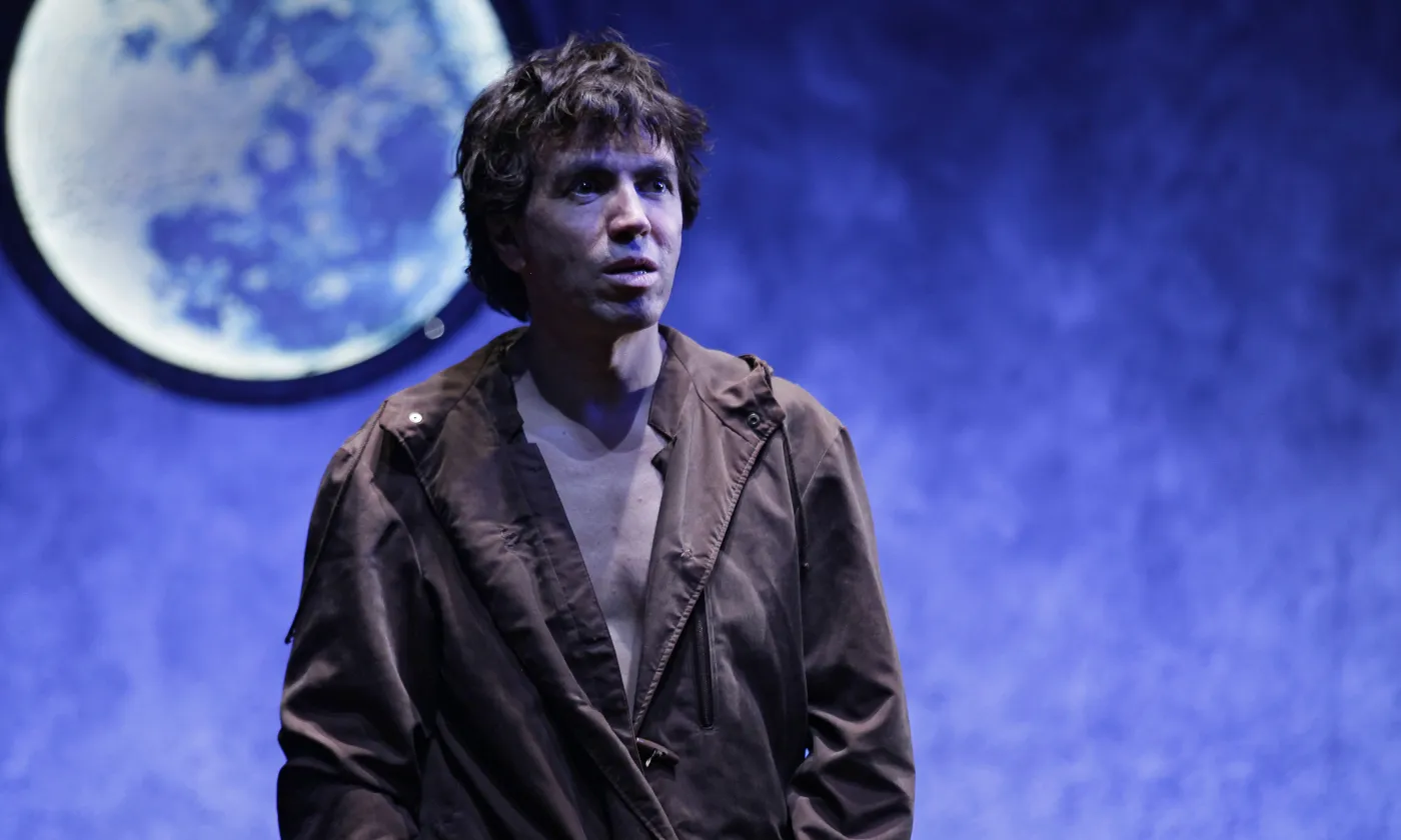 Robert Bouvier interprète un François d’Assise d’une étonnante modernité. (Crédits photos dans le fichier selon le fichier choisi) ©Claire Besse