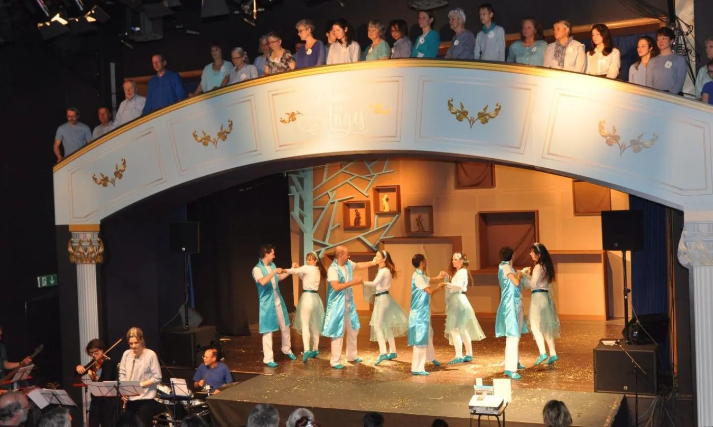 La comédie musicale «Etrange» DR