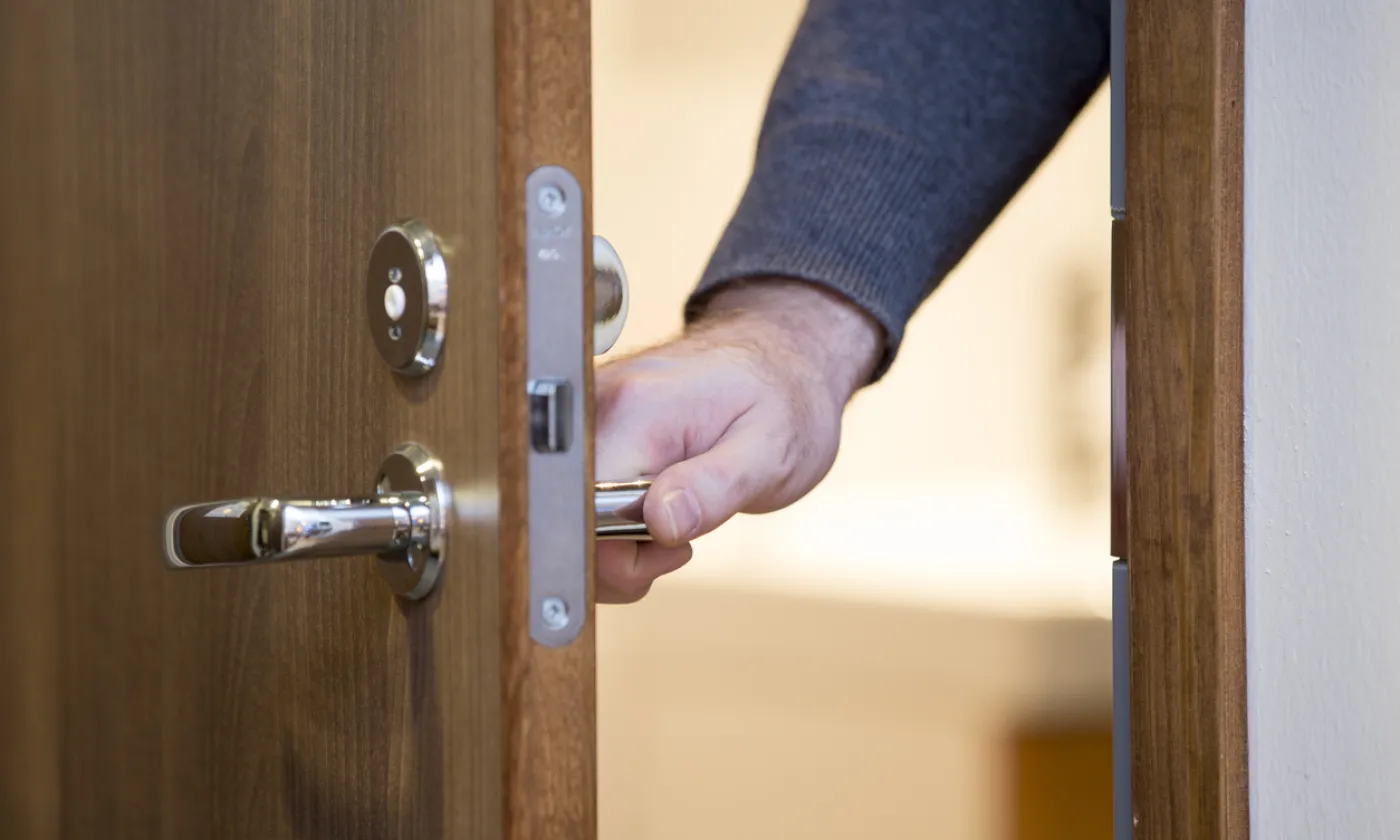 Après une dénonciation contre un professeur renommé de théologie à la fin des années 1990 à l’Université de Lausanne, l’Eglise réformée vaudoise et l’Etat de Vaud se sont accordés secrètement. IStock