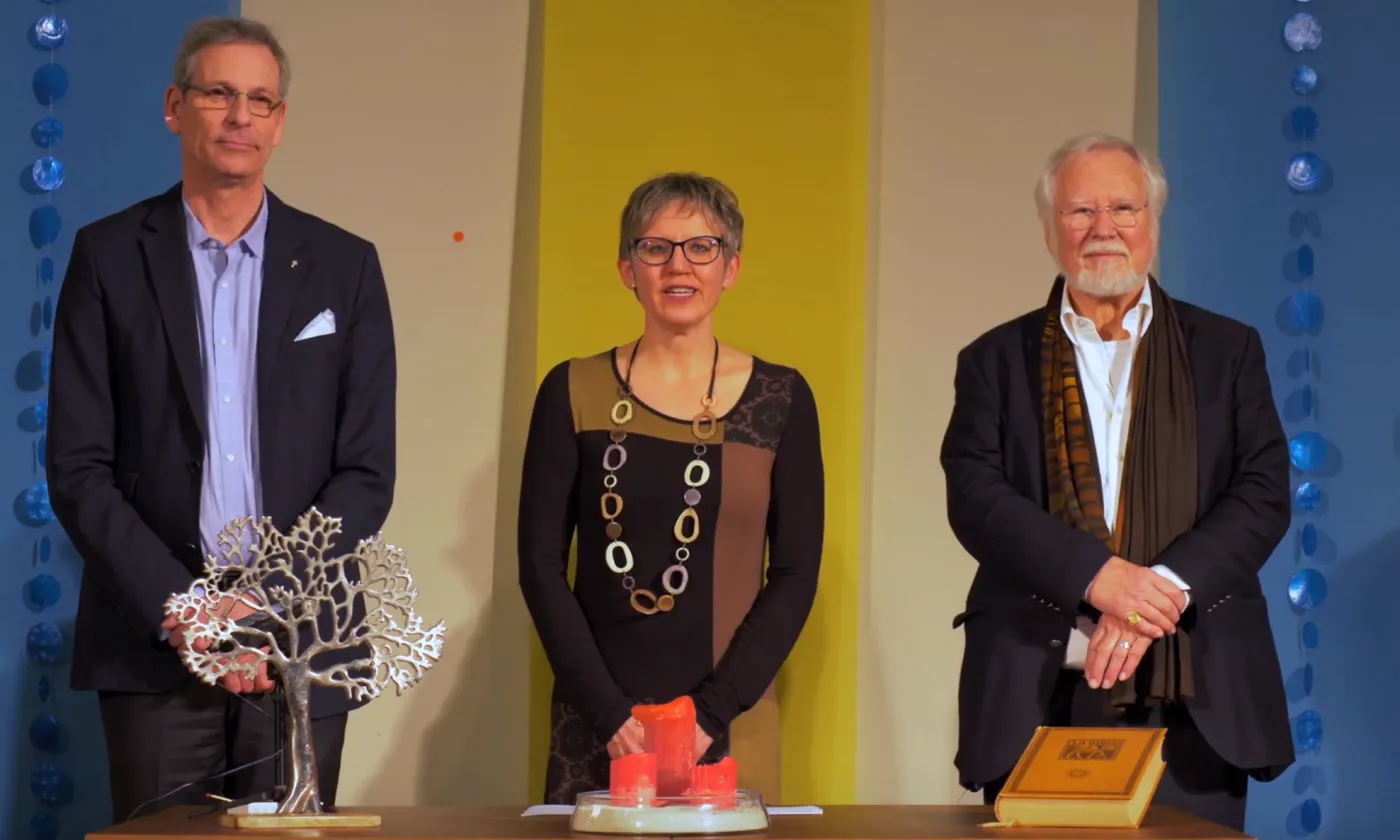 De gauche à droite: Robin Bleeker, Aude Rey et Charles de Carlini figurent désormais parmi les prédicateur∙trice∙s reconnus par l’Eglise protestante de Genève. ©DR
