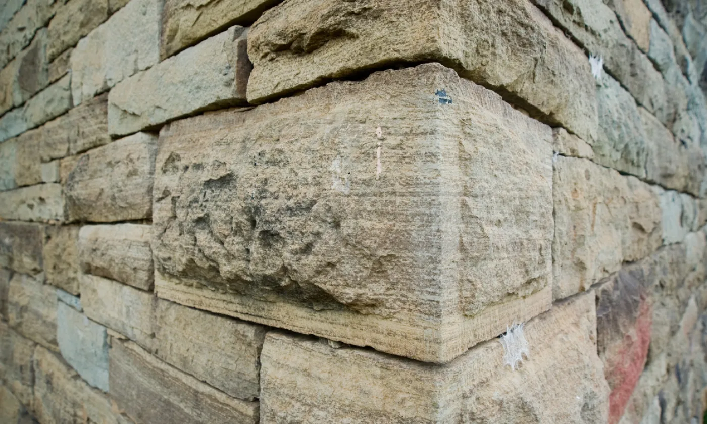 Pierres angulaires ©iStock/erikff