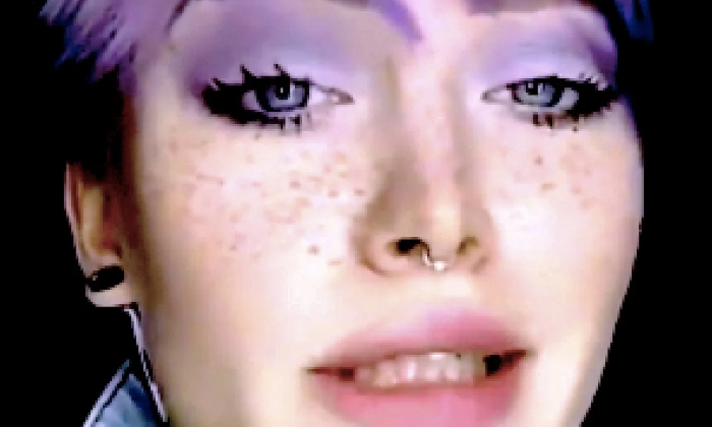 Mila, une jeune Lyonnaise, a dû être déscolarisée suite aux menaces de mort reçues après avoir injurié l'islam sur les réseaux sociaux. Capture d'écran YouTube